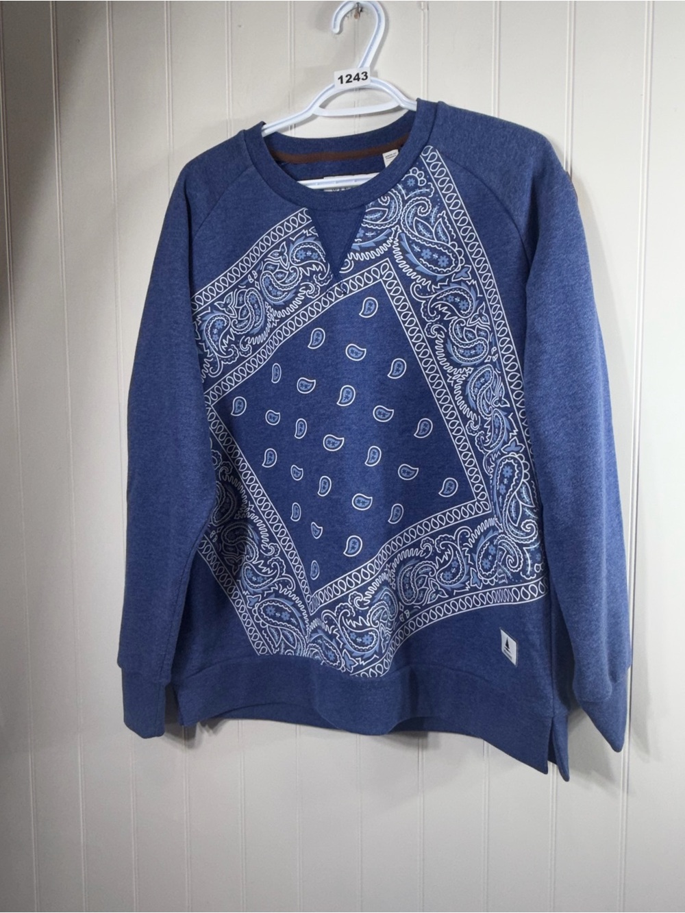 Wanakome Bandana Print Crewneck Sweatshirt Blue Fleece Pullover Women’s M
